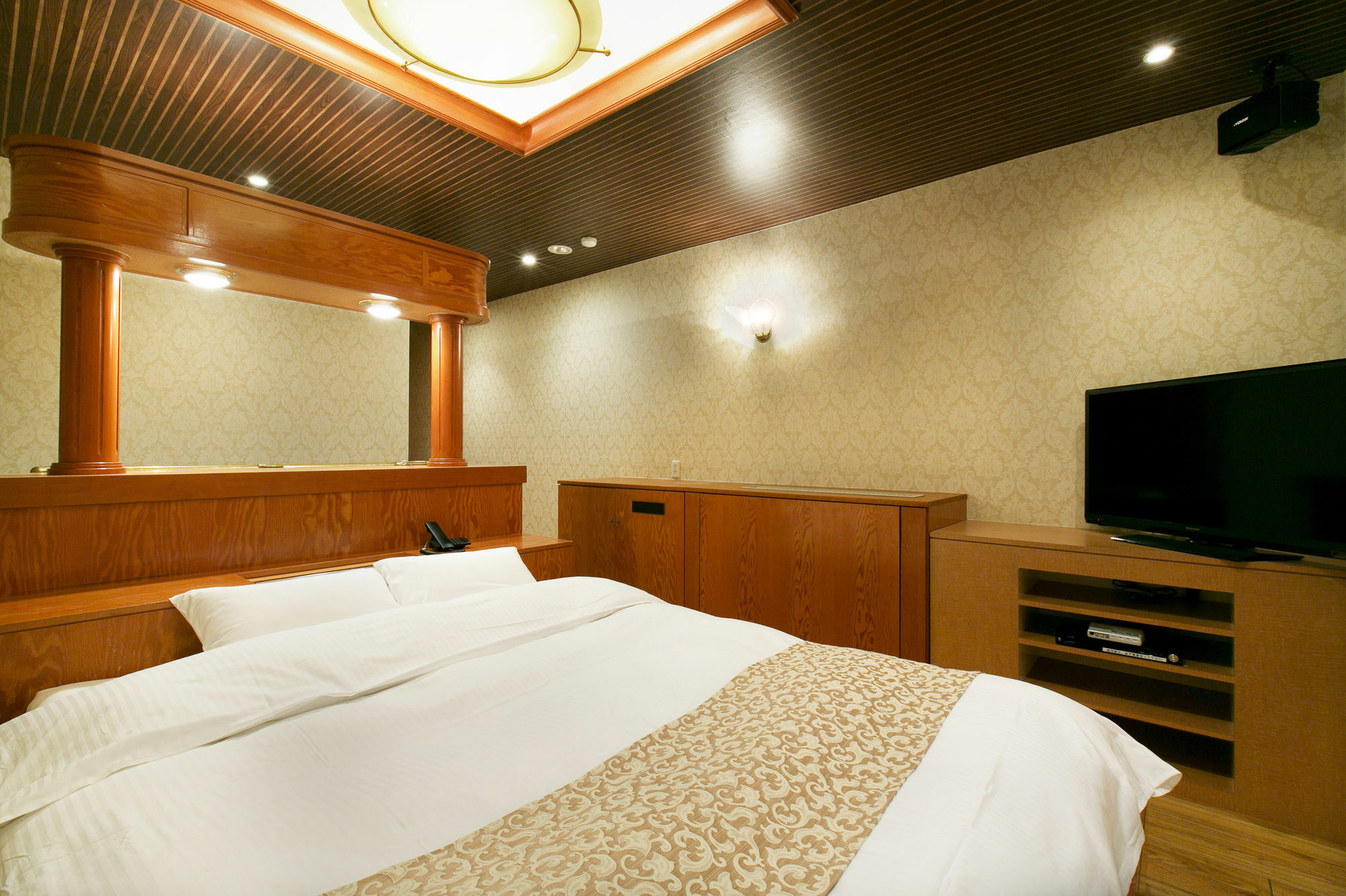 Sennan Hotel Luna (Adults Only) מראה חיצוני תמונה